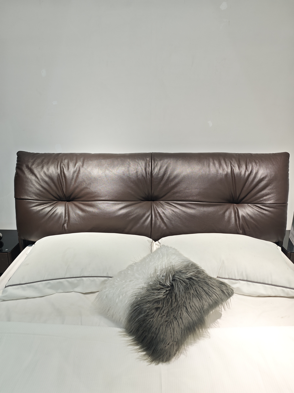 ANJU Pillow-Top Headboard Gas Lift Storage Bed with Drawers, Faux or Cowhide Leather, Queen or King