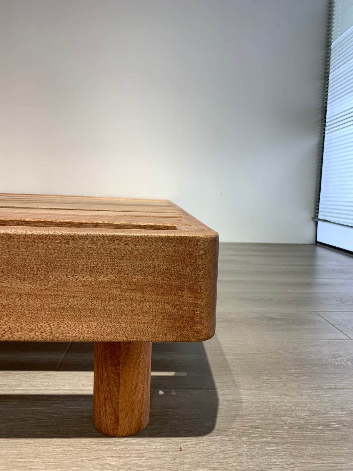 ANJU Solid Walnut Low Platform Bed Frame with Wide Slats, Japanese Tatami Style, Queen or King
